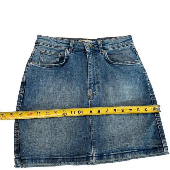 Authentic Denim by TRF Trafaluc Distressed Hem Skirt Size M - Picture 11 of 17